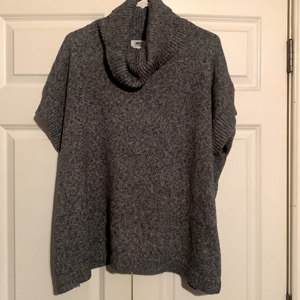 Short sleeve cowl neck sweater